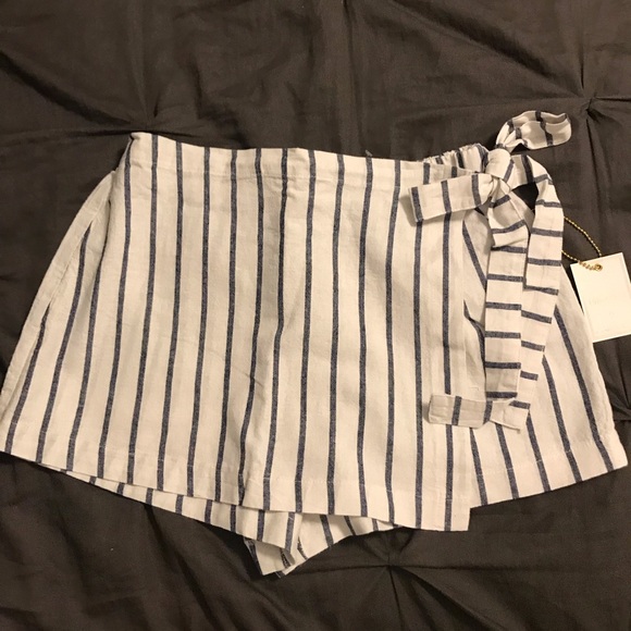 Striped Skort - Picture 2 of 4